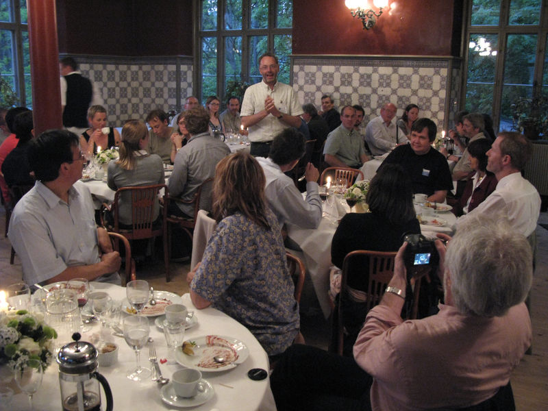 File:COGAIN2009 dinner.jpg