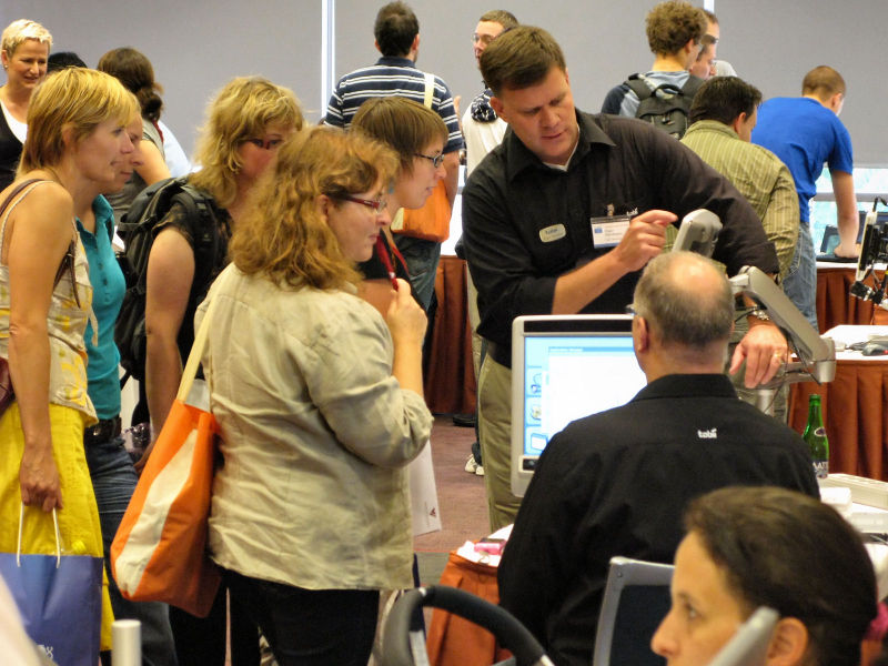 File:COGAIN2008-Tobii-demos.jpg