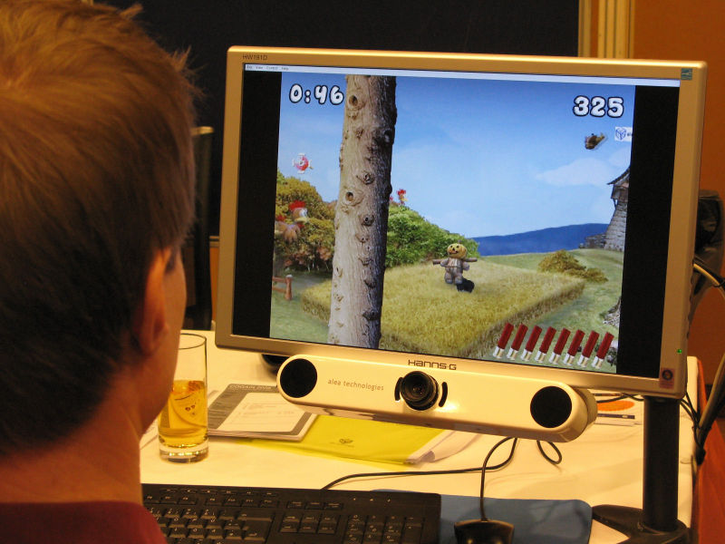 File:COGAIN2008-Gameplay-with-AleaTechnologies-Intelligaze.jpg